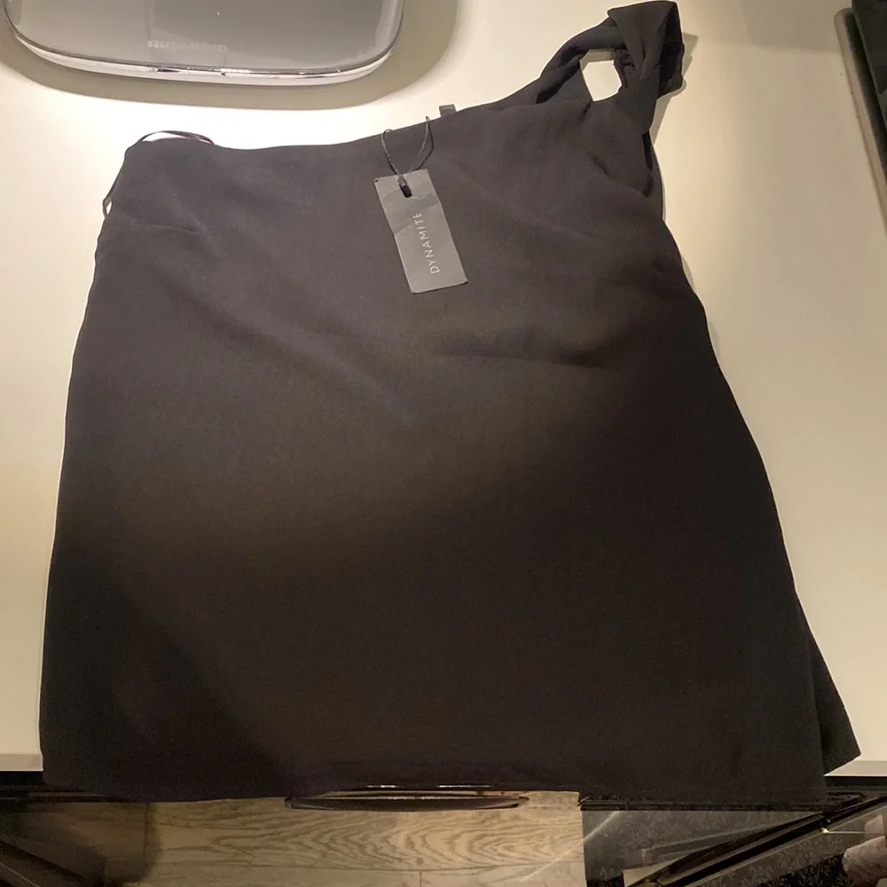 Dynamite One Shoulder Top - Picture 5 of 7